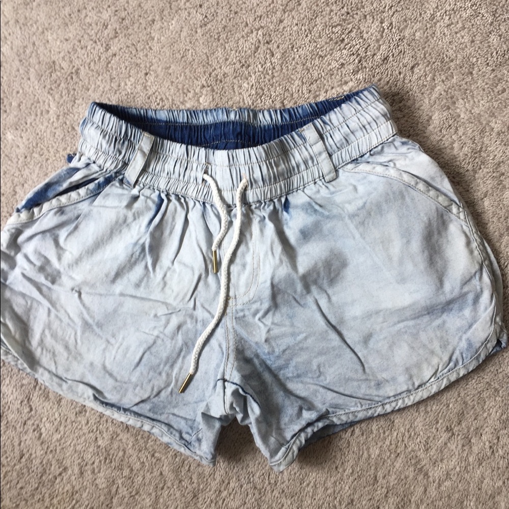 Blue drawstring shorts from Castro